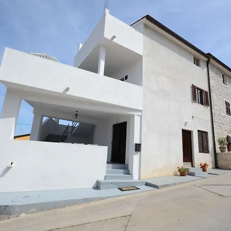 In - Istrien 50069 Apartment Funtana